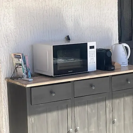 Leda - The Guest Wing Paphos